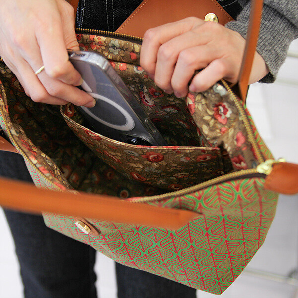 [바이핸즈] 퀼트패키지 가방 - 핸드블록 토트백