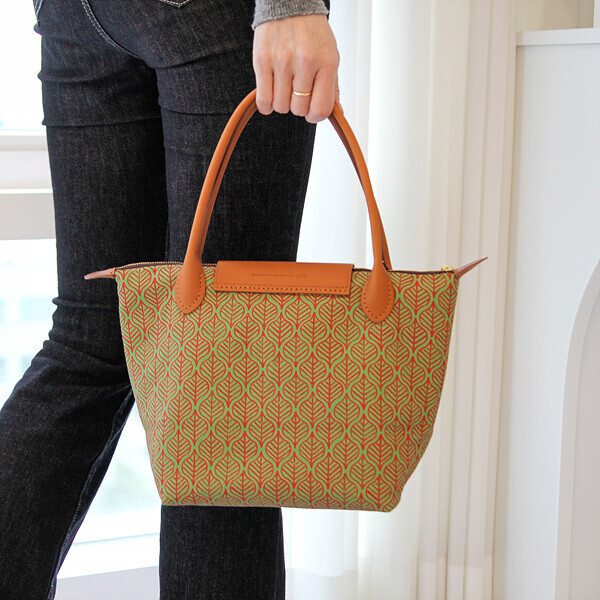 [바이핸즈] 퀼트패키지 가방 - 핸드블록 토트백