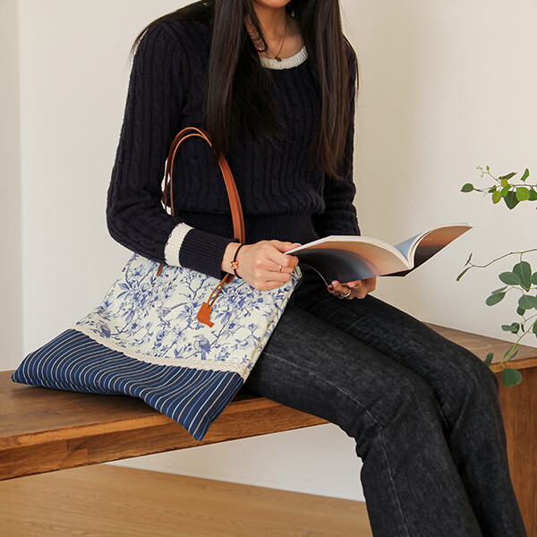 [바이핸즈] 퀼트패키지 가방 - 뜨왈드주이 클래식 에코백