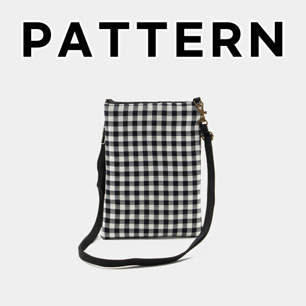 [바이핸즈] 퀼트도안 - 앤틱플라워 핸폰가방