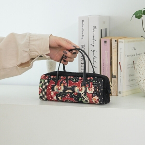 [바이핸즈] 퀼트패키지 소품 - 앤틱플라워 핸들 파우치 (개)