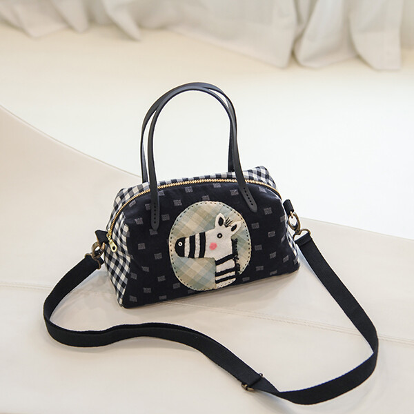 [바이핸즈] 퀼트패키지 가방 - 말이오 보스턴백