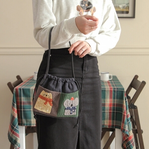 [바이핸즈] 퀼트패키지 가방 - 고양이와 코알라 숄더백 (개)