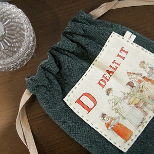 [바이핸즈] 퀼트패키지 소품 - 케이트 알파벳 스트링 파우치 (개)